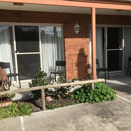 Inverloch Central Motor Inn Dış mekan fotoğraf